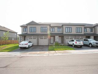 107 - 135 Hardcastle Dr