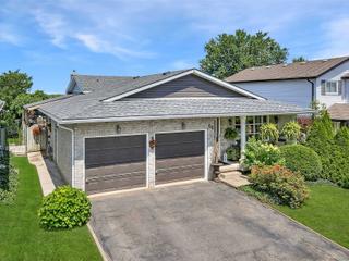 60 Denlow St
