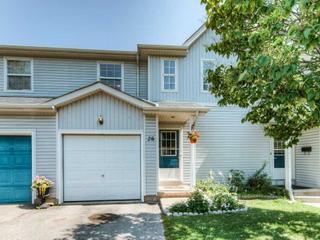 90 Mooregate Cres W
