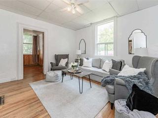 59 Cedar St