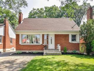 35 Christopher Dr