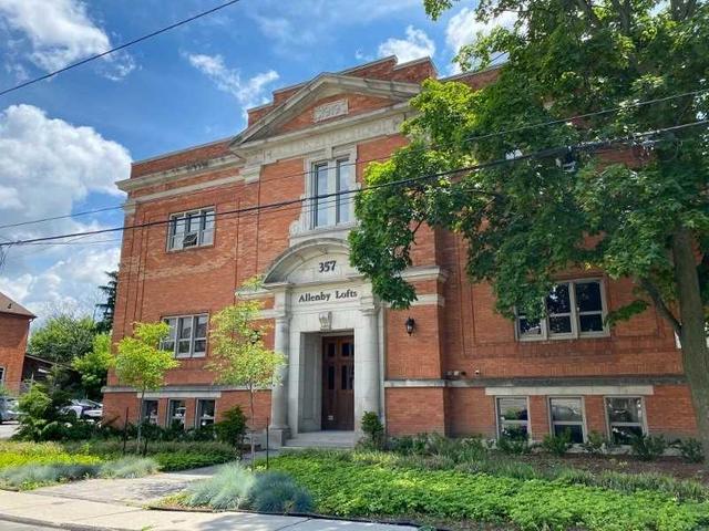 21 - 357 Hunter St W