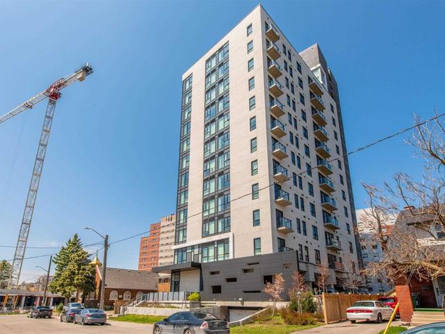 504 - 160 King St N