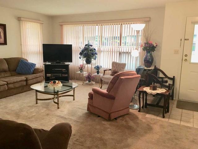 9 - 151 8th Ave Sw