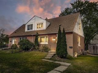 91 Armstrong Ave