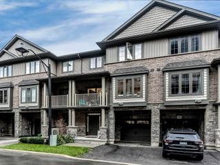 38 Southshore Cres