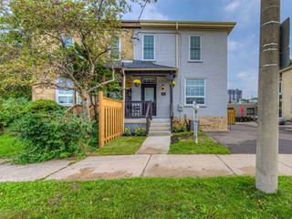 85 Water St S