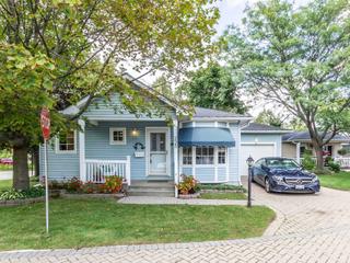 225 Silverbirch Blvd