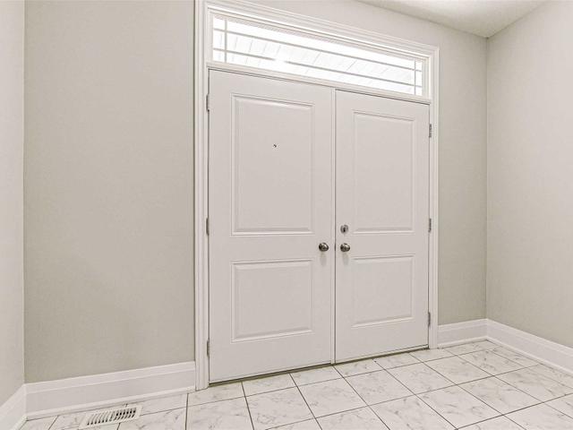 8 Brookfield Crt