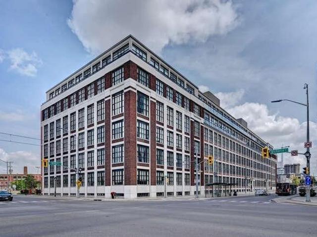 128 - 410 King St W