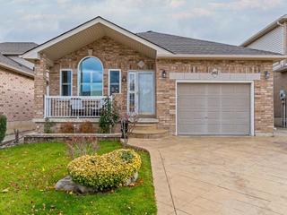 982 Greenhill Ave