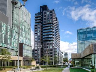 1001 - 1 Victoria St S