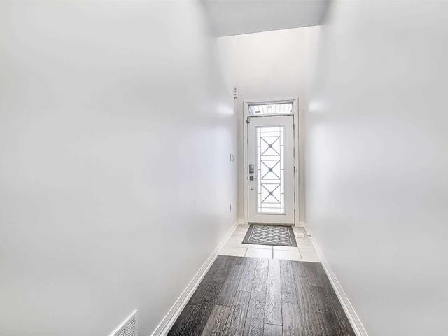 113 Greenwich Ave