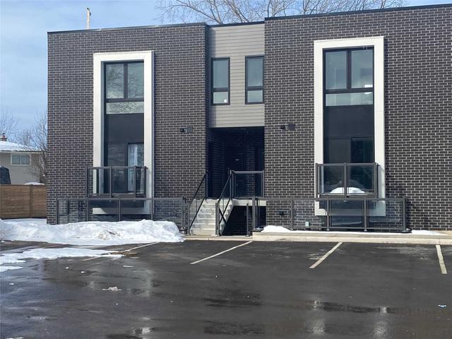 101 - 6055 Mcleod Rd