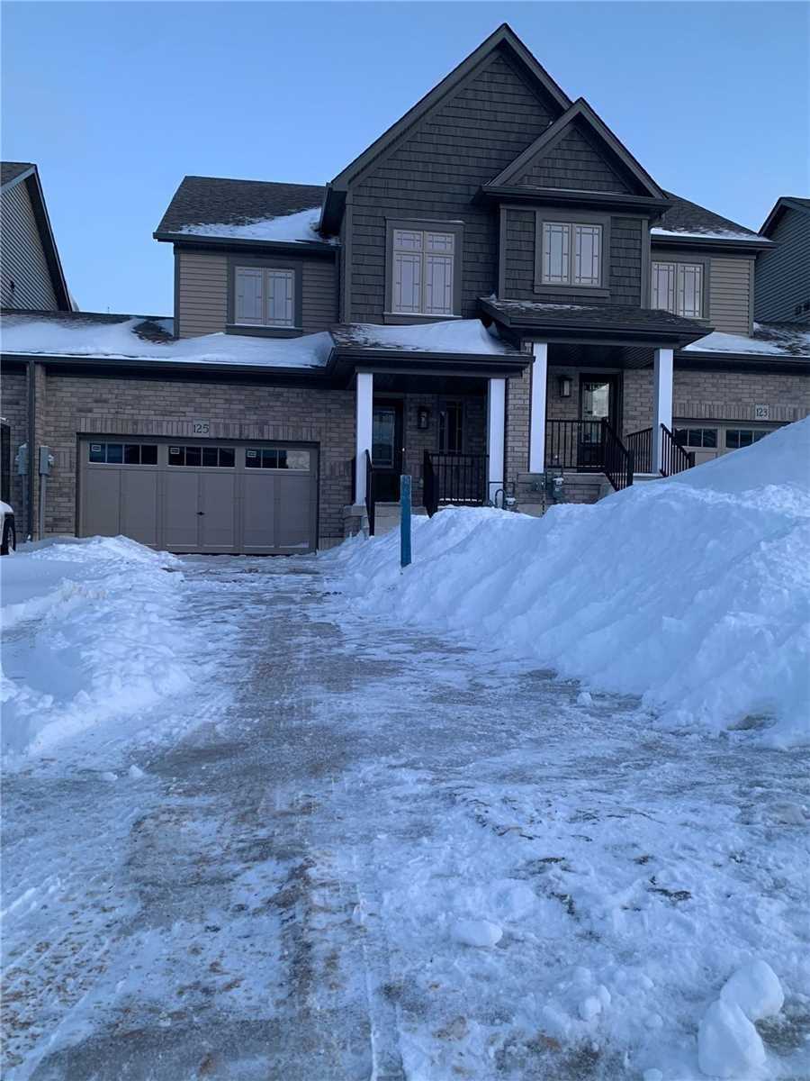 125 Stonebrook Way, Terminated, X5556224 Condos.ca