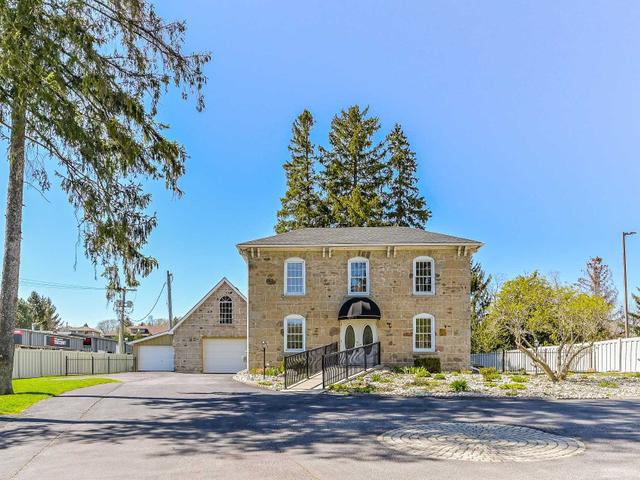 334 Wellington Rd 18 Rd