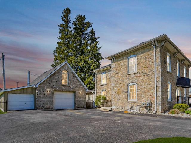 334 Wellington Rd 18 Rd