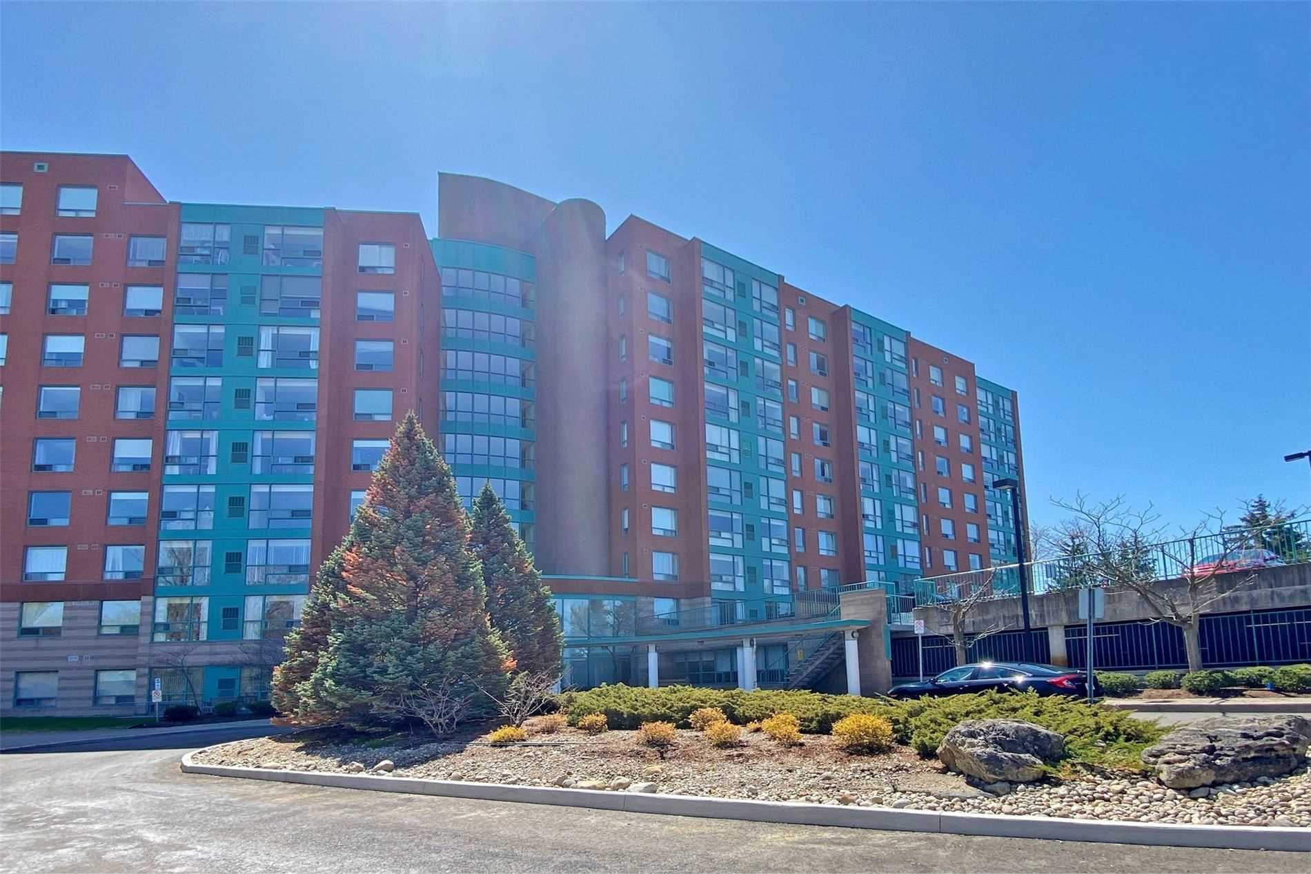 801 55 Blue Springs Dr, Waterloo For Sale 399,000 Condos.ca