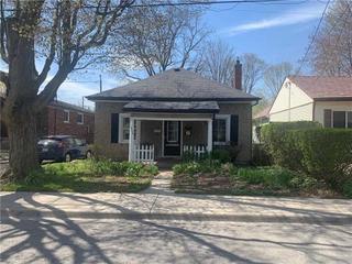 244 Macnab St