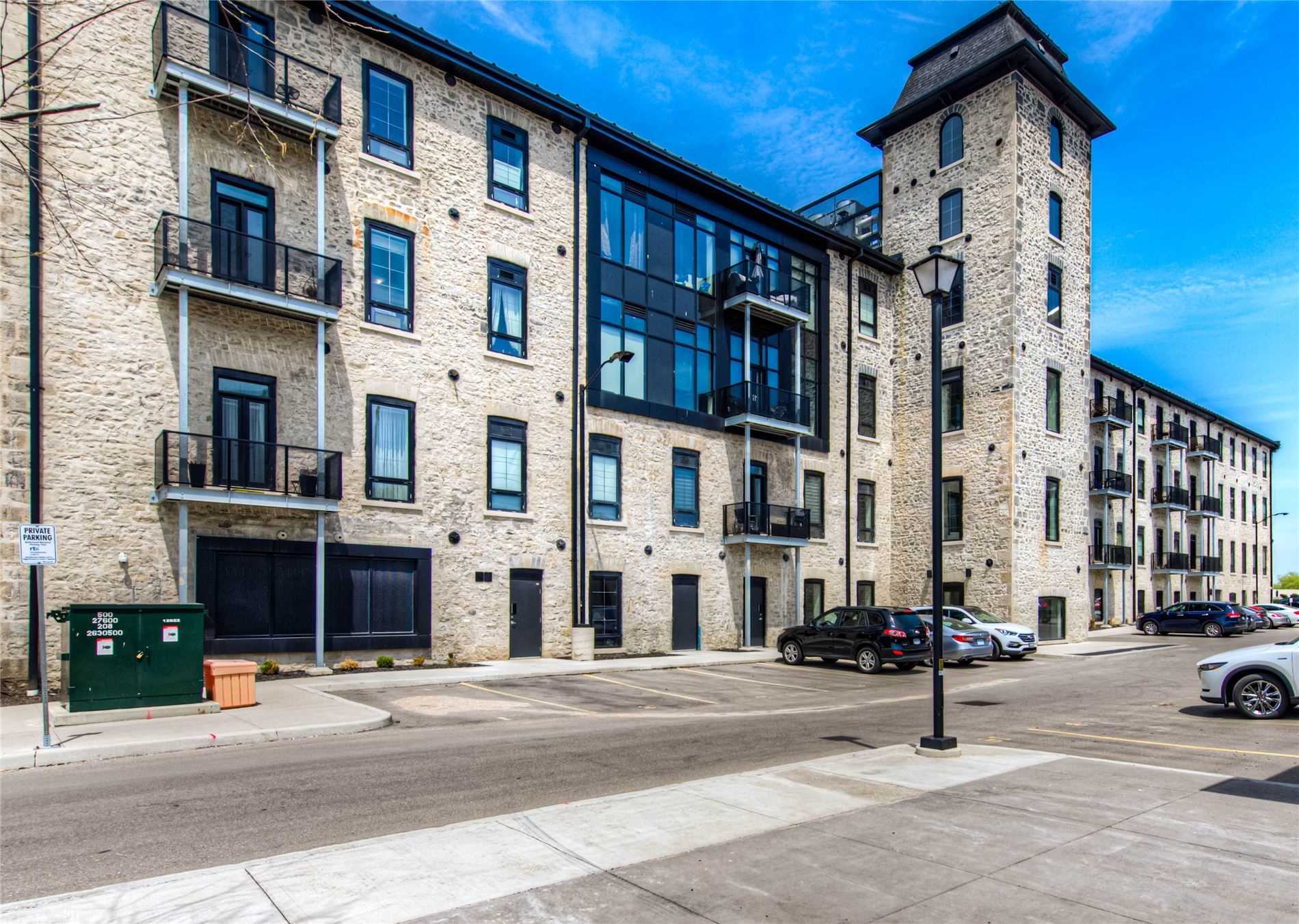 204 19 Guelph Ave, Cambridge Sold, X5618502 Condos.ca