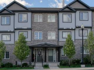 20 - 350 Dundas St S