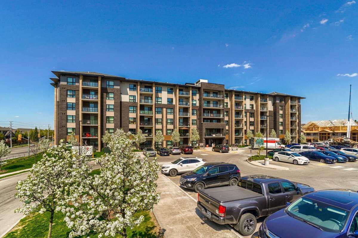 107 7 Kay Cres, Guelph Terminated, X5647329 Condos.ca