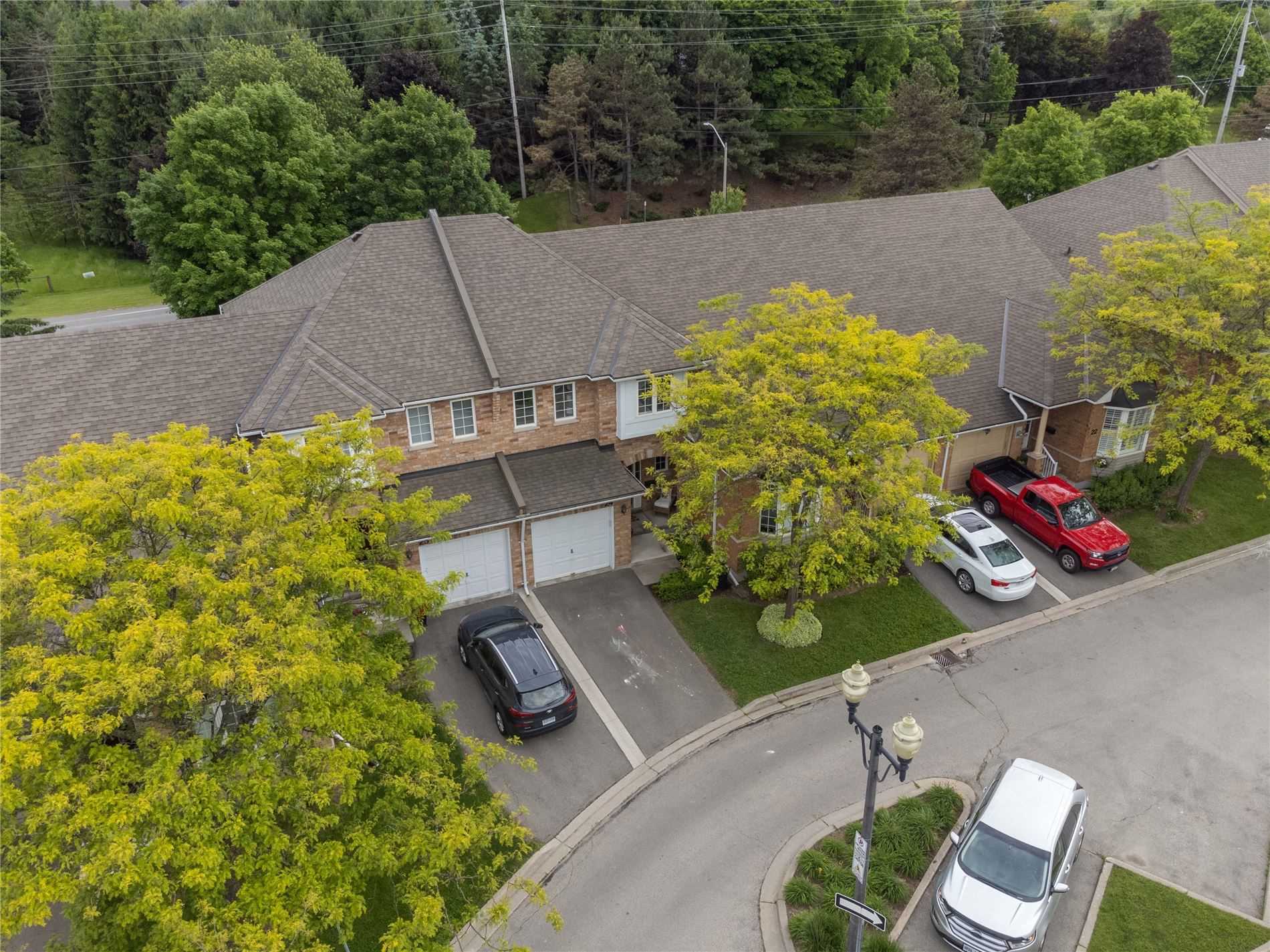 24 10 Davidson Blvd, Dundas Sold, X5662286 Condos.ca