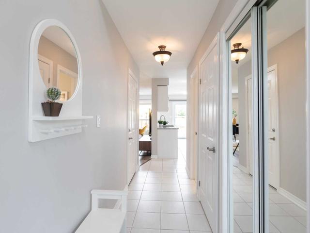 62 - 800 Paramount Dr