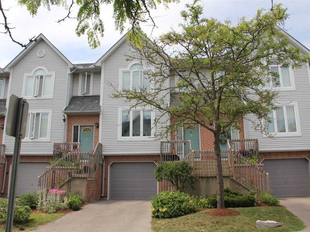 3 - 132 Brighton St