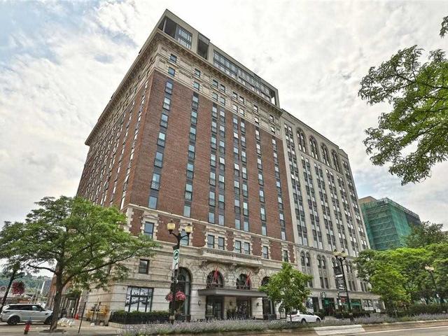 LPH11 - 112 King St E