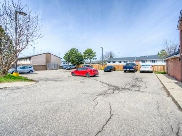 #39 - 41 Valleyview Rd