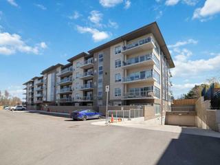 502 - 16 Markle Cres