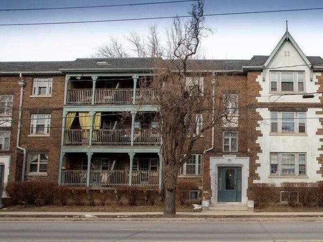 5 - 312 Aberdeen Ave
