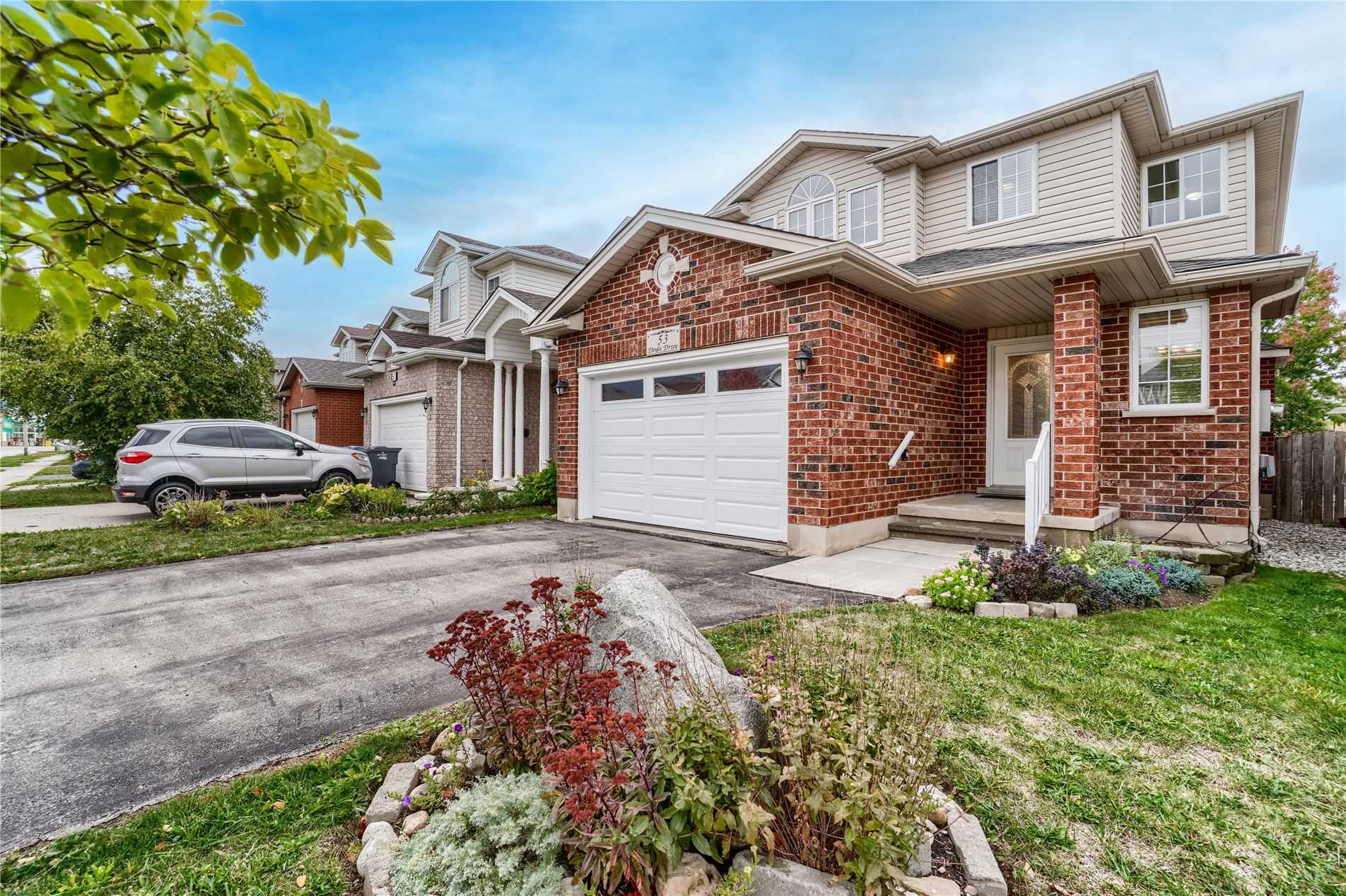 53 Doyle Dr, Guelph For Sale 849,900 Property.ca