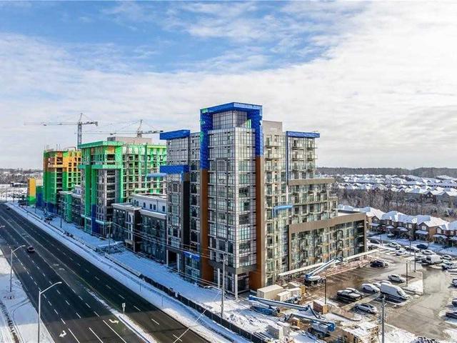 1104 - 450 Dundas St