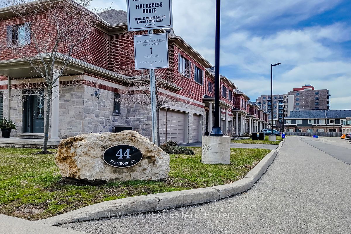 12 44 Flamboro St, Hamilton Sold, X5906004 Condos.ca