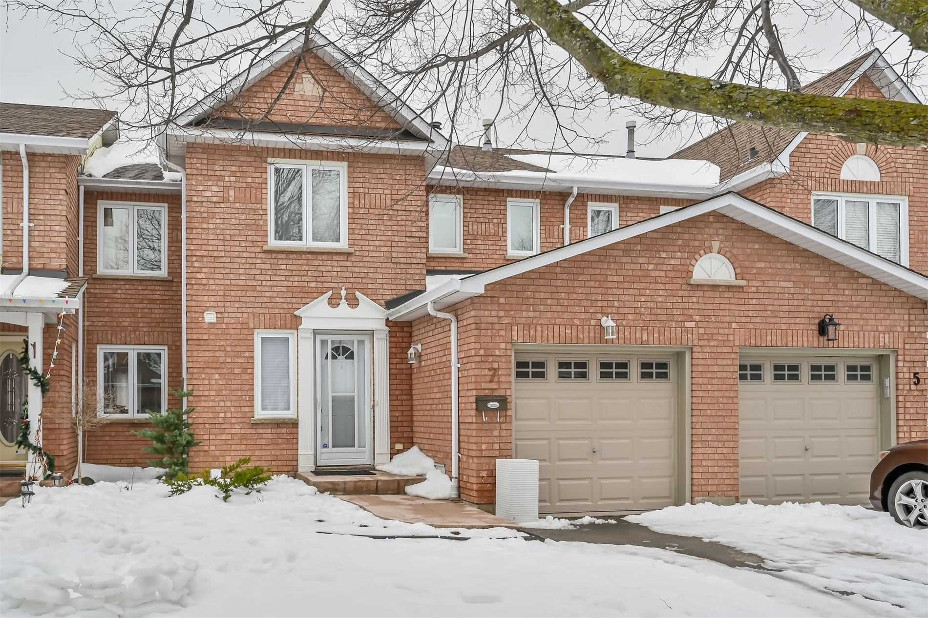 7 Davidson Blvd, Dundas Sold, X5943981 Condos.ca