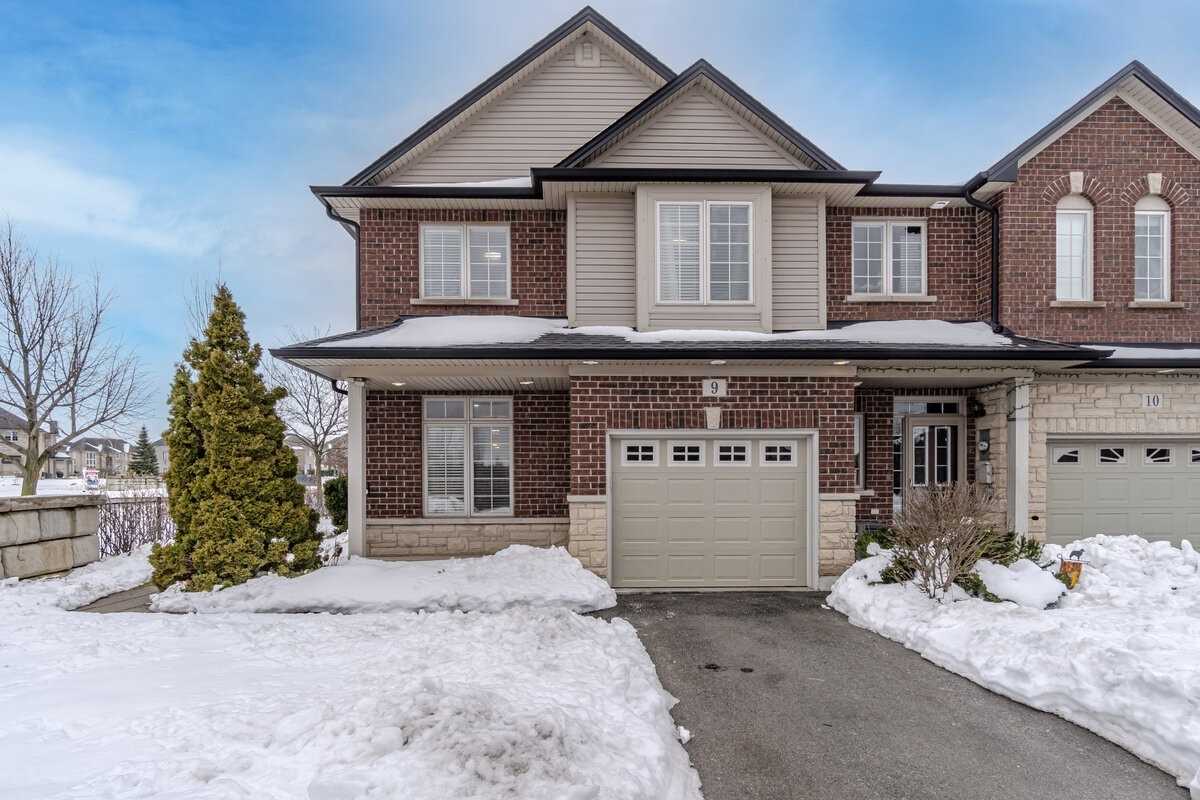 9 400 Stonehenge Dr, Ancaster Sold, X5950425 Condos.ca