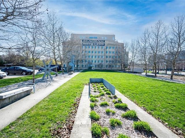 206 - 3 Father David Bauer Dr, Waterloo | Expired, X5980024 | Condos.ca