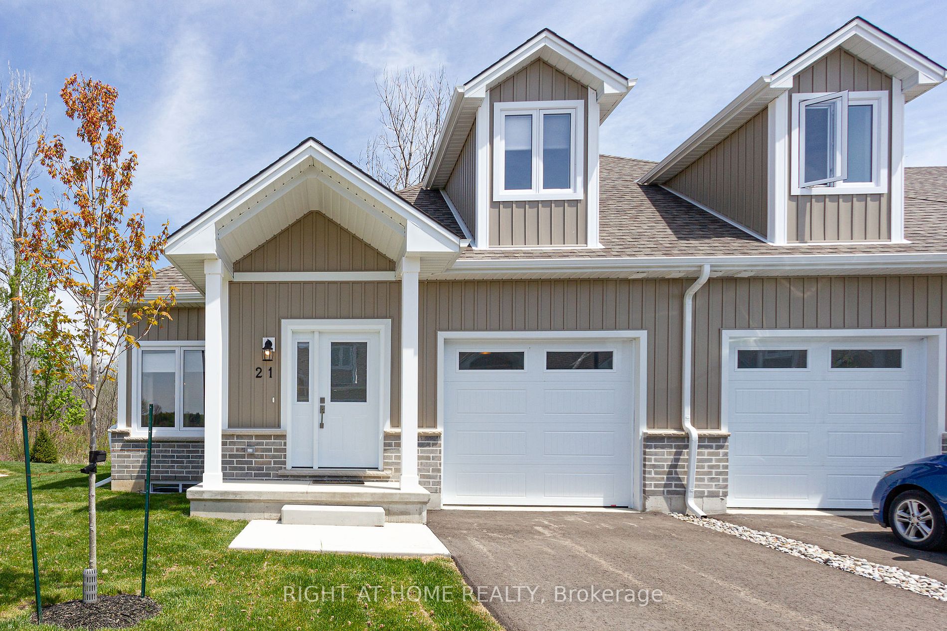 21 744 Nelson St W, Port Dover Sold Conditional, X6026072 Condos.ca