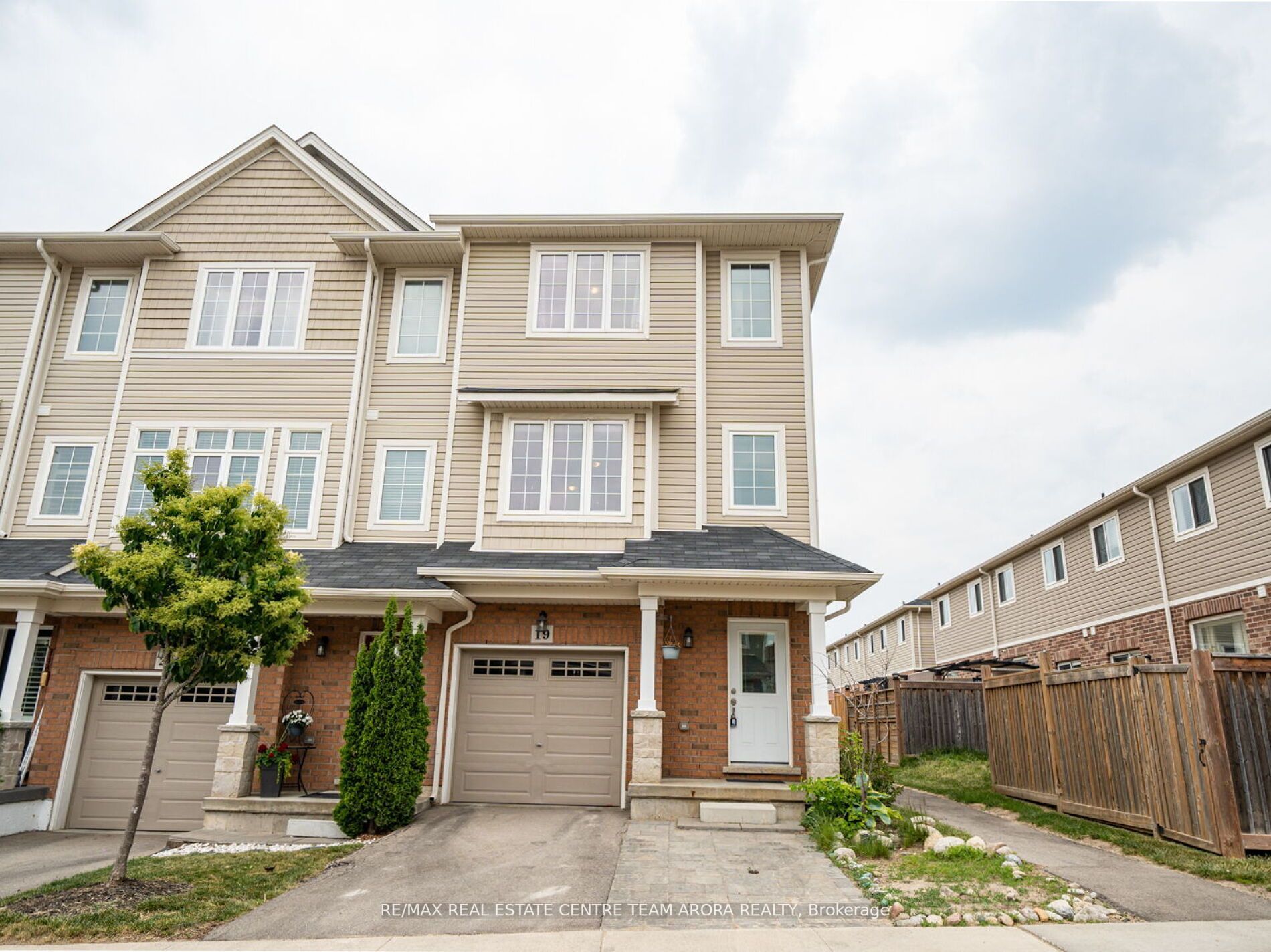 19 100 Chester Dr, Cambridge Terminated, X6216864 Condos.ca