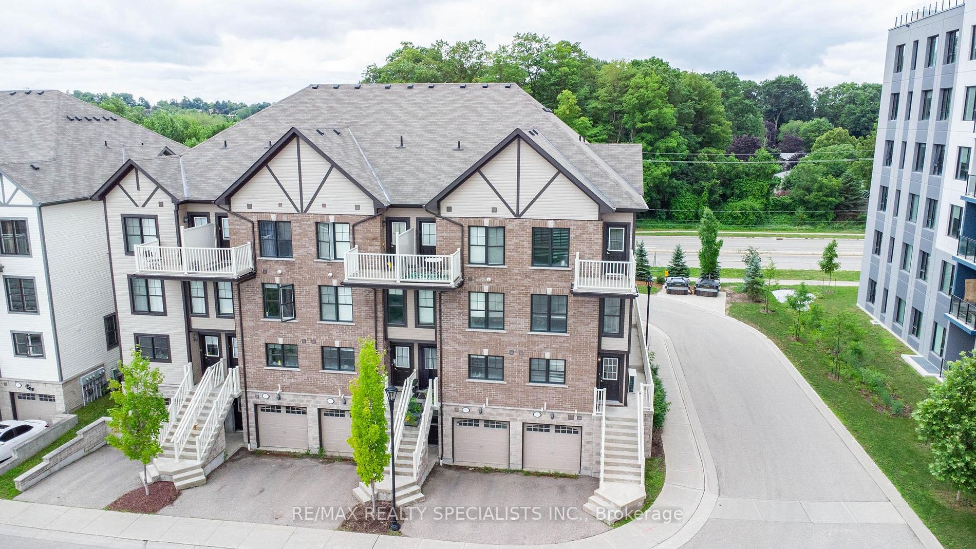 77 701 Homer Watson Blvd, Kitchener Terminated, X6700282 Condos.ca