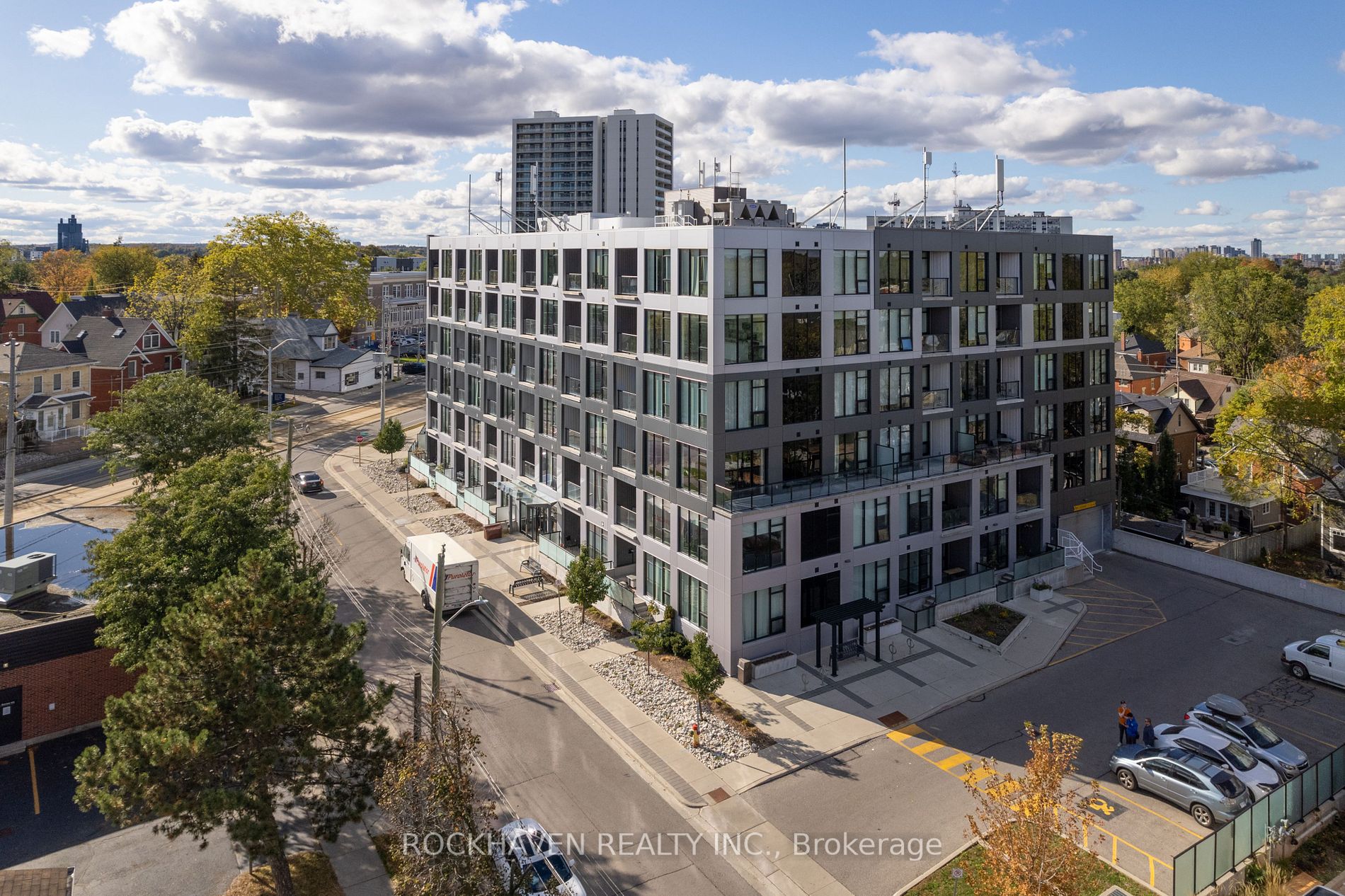 308 - 690 King St W, Kitchener | Sold, X7230080 | Condos.ca