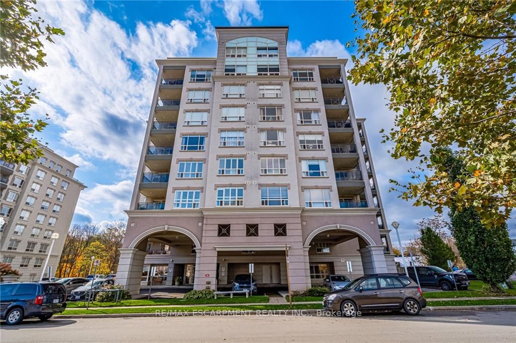504 4000 Creekside, Dundas Sold, X7258634 Condos.ca