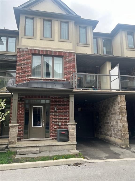 16 Ritchie Lane, Ancaster For Rent 2,750 Condos.ca
