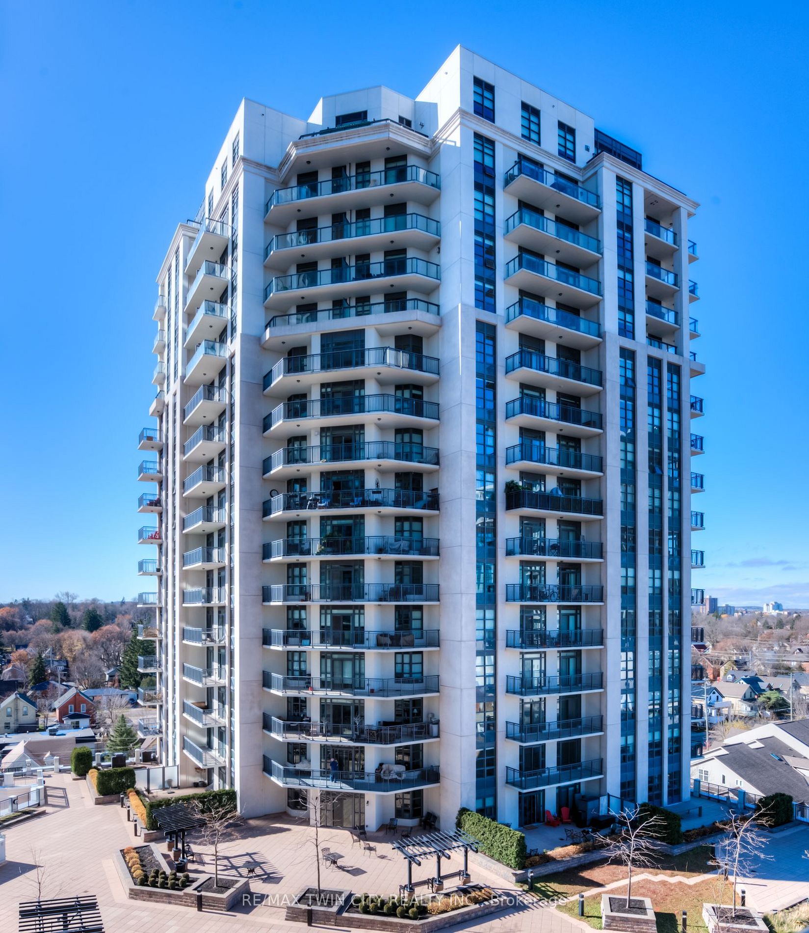 1102 - 144 Park St, Waterloo | For Sale @ $637,000 | Condos.ca
