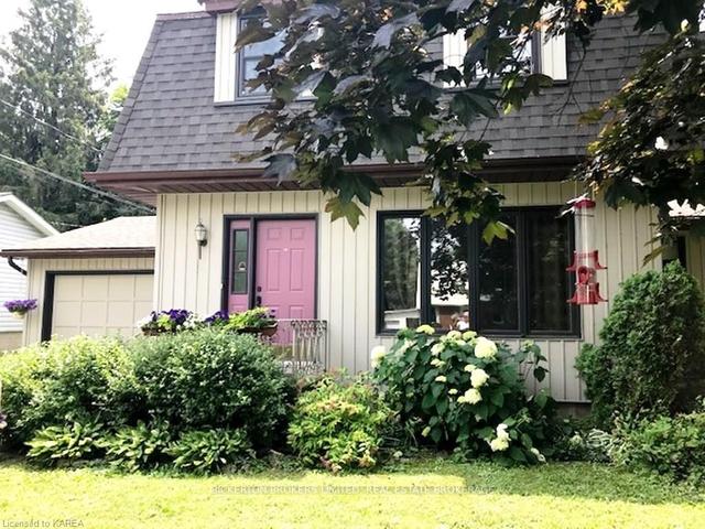 625 Hillside Dr