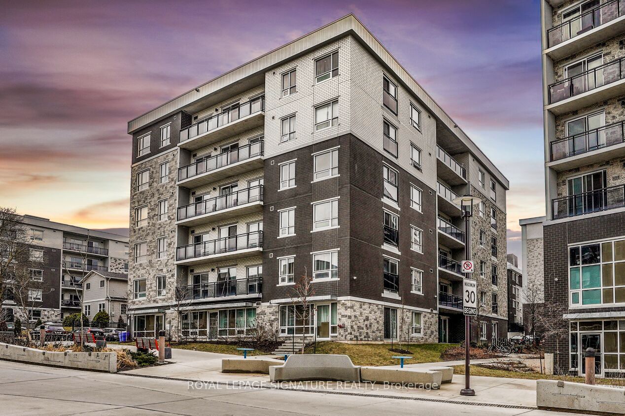H404 275 Larch St, Waterloo For Sale 499,000 Condos.ca