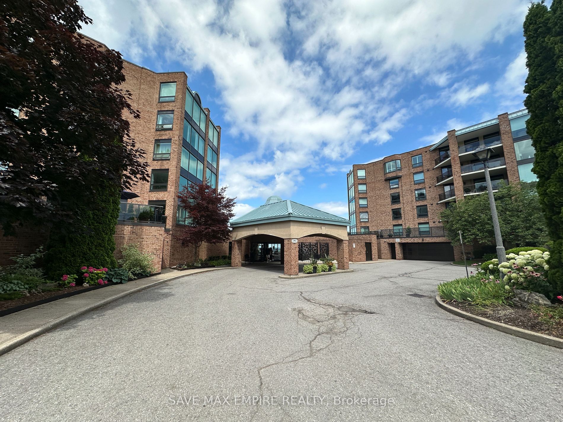 2402 701 Geneva St, St. Catharines For Rent 2,990 Condos.ca