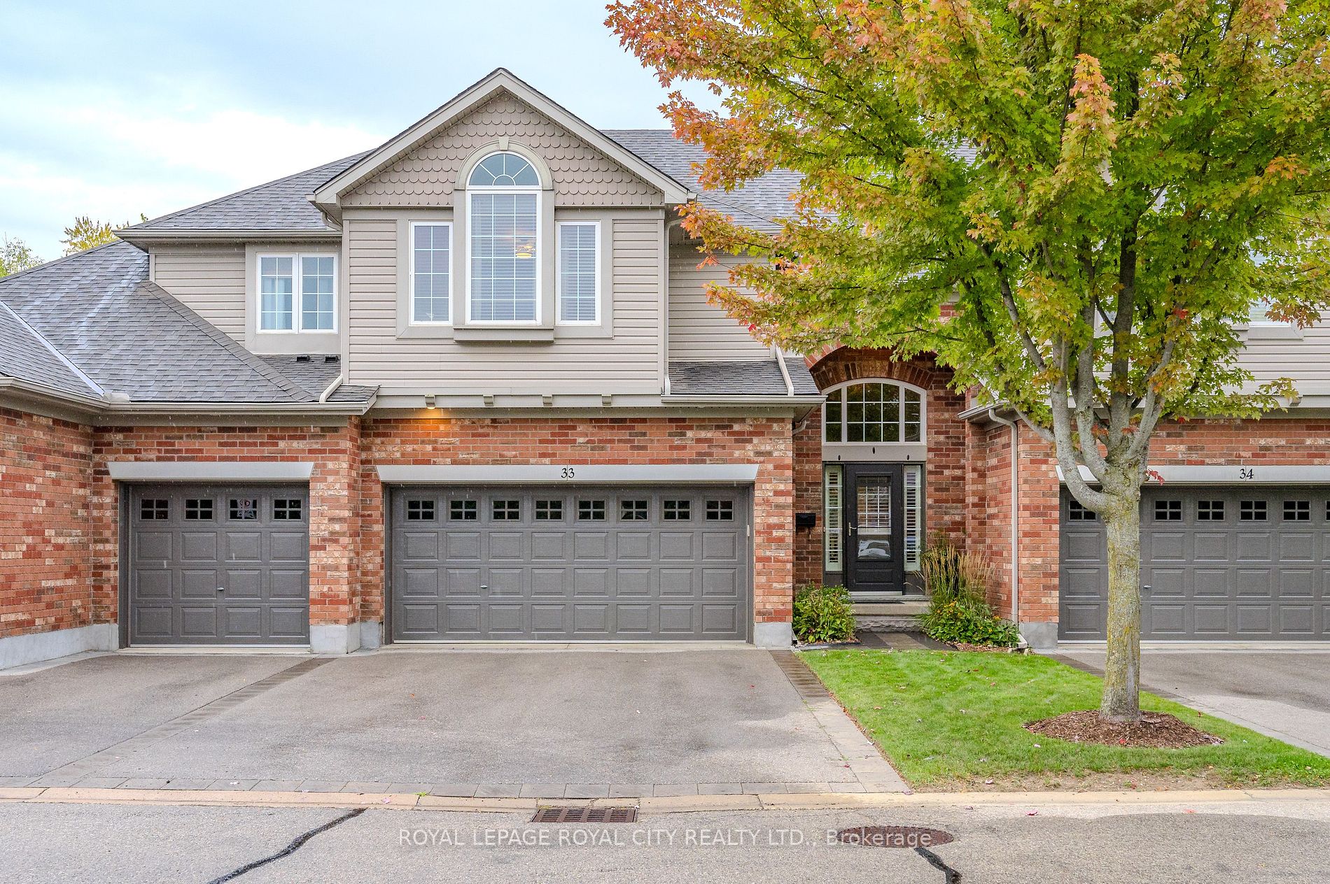 33 755 Willow Rd, Guelph Sold, X9386875 Condos.ca